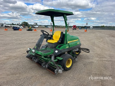 John Deere 6080A Fairway Mower