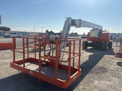 2014 Snorkel AB85J 4WD Diesel Nacelle articulée
