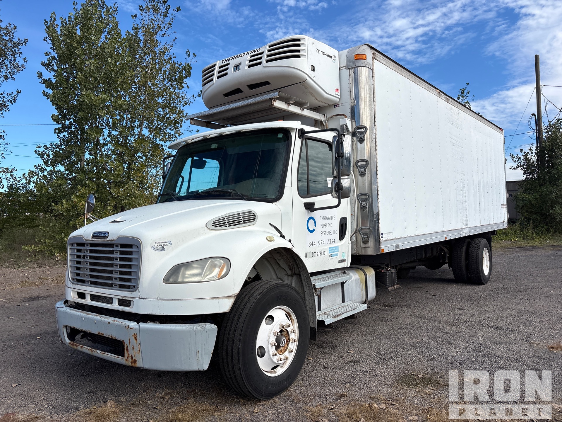 2009 Freightliner M2 106 Business Class 4x2 Refrigerated Truck