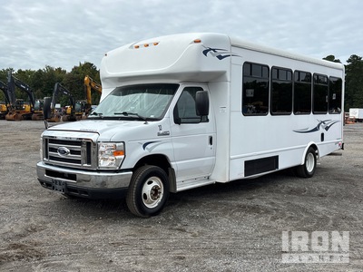 2019 Ford E450 4x2 23-Seat Transit Bus