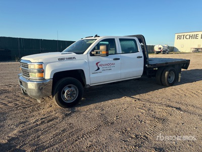 2016 Chevrolet 3500 HD 4x4 Crew Cab Flatbed Truck