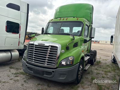 2019 Freightliner Cascadia 113 6x4 T/A Day Cab Truck Tractor (Inoperable)