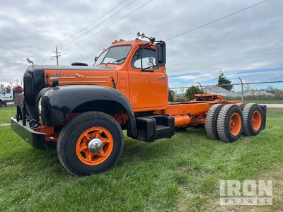 1956 Mack B615T 6x4 T/A Dagcabine Trekker