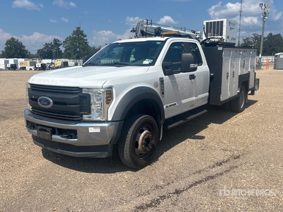 2019 Ford F-550 XL 4x4 Extended Cab Camion de service