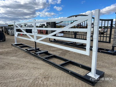 Bulldog Industries 24 ft Steel Bi-Parting Ranch Driveway Gate (Unused)