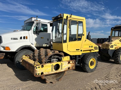 2014 Bomag BW145D-40 Padfoot-trommelverdichter (Inoperable)