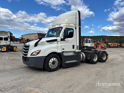 2021 Freightliner Cascadia 126 6x4 Day Cab Prime Mover