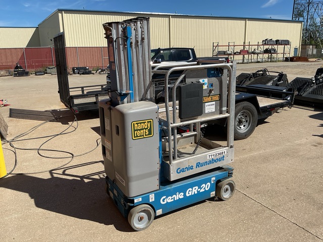2016 Genie GR-20 Vertical Mast Lift