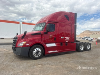 2021 Freightliner Cascadia 126 6x4 T/A Sleeper Truck Tractor