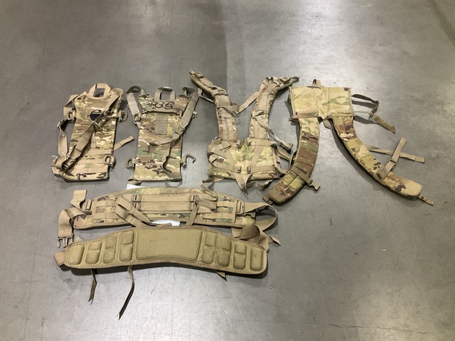 (55) Individual Equipment Belts, (34) Hydration System Carriers & Assorted Items (55) Individual Equipment Belts, (34) Hydration System Carriers & Assorted Items