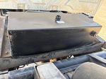Underbody with Hydraulic Tank