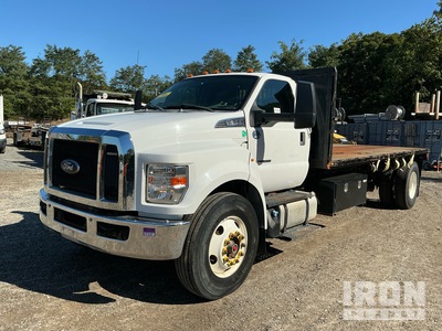 2018 Ford F-750 4x2 Autocarro cassone fisso