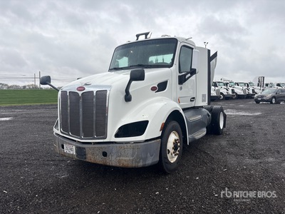 2017 Peterbilt 579 4x2 Ciągnik siodłowy z kabiną dzienną S/A