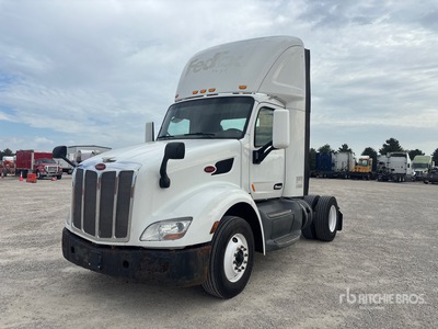 2017 Peterbilt 579 4x2 Ciągnik siodłowy z kabiną dzienną S/A