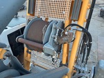Hydraulics with Auxiliary Hoist