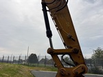 Hydraulics with Bucket Cylinder