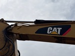 Hydraulics with Stick Cylinder