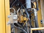 Hydraulics with Hydraulic Control Pattern Changer