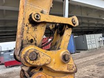 Chassis with Pins and Bushings Stick to Coupler