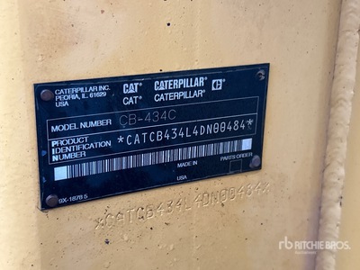 2002 Cat CB434C Dubbele trommelwals