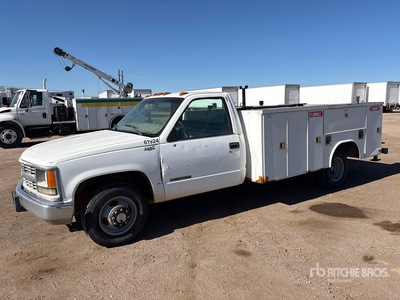 1999 Chevrolet C3500 4x2 Utility Truck