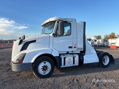 2016 Volvo VNL 4x2 S/A Day Cab Truck Tractor