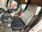Cab with Seats/armrests