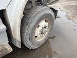 Underbody with Right Steer Tire