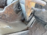 Chassis with Quick Coupler to Arms Pins
