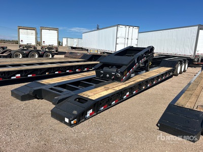 2026 Witzco Challenger RG-52 Tri/A Removable Gooseneck Lowboy Trailer