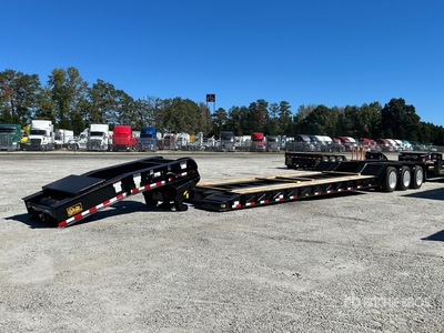 2026 Witzco Challenger RG52 Tri/A Removable Gooseneck Lowboy Trailer (Unused)