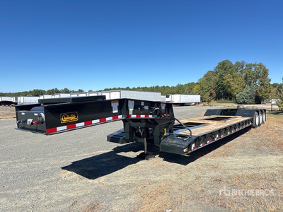 2026 Witzco Challenger Tri/A Removable Gooseneck Low Loader (Unused)
