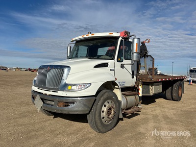 Fassi F80A.24 1135 lb Knuckle Boom on 2012 International Durastar 4300 4x2 Boom Truck