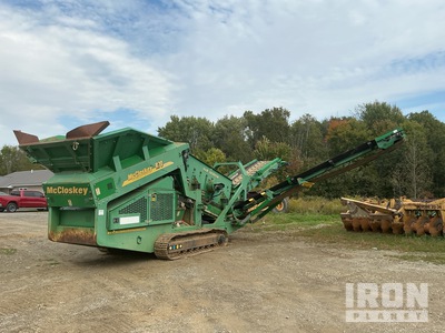 2015 McCloskey R70 Tracked Incline Screen Plant