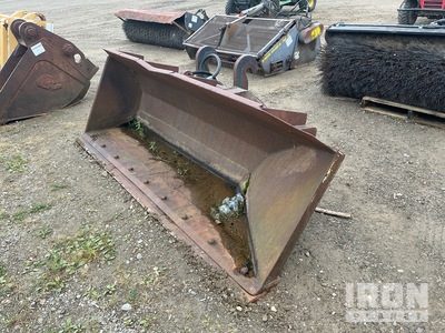 Balderson 108 in Side Dump Wheel Loader Bucket - Fits Cat IT28F, 416-420