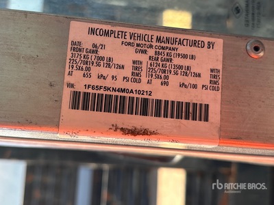 2021 Ford F59 バントラック