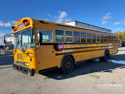 2012 BlueBird 4x2 72-Seat School حافلة