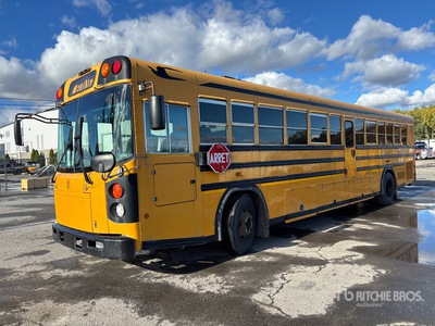 2012 BlueBird 4x2 84-Seat School حافلة