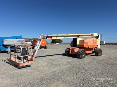 JLG 800 AJ Diesel Articulating Boom Lift