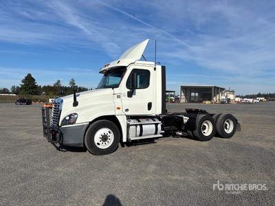 2018 Freightliner Cascadia 125 T/A Day Cab Truck Tractor