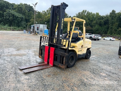 2000 Hyster H100XM 9500 lb Cushion Tire Forklift