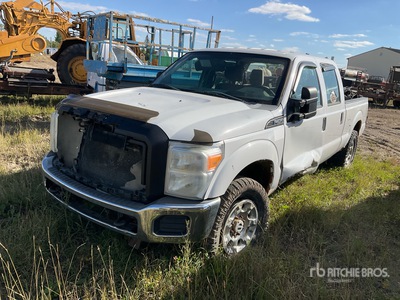 Ford F-150 XL 4x4 Crew Cab Pickup (Inoperable)