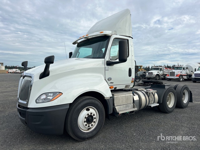 2019 International Lt 625
