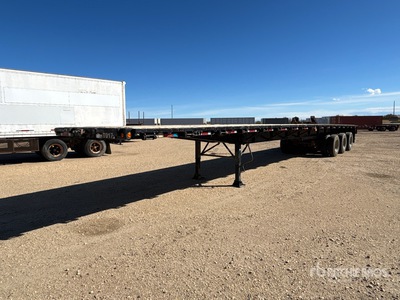 2000 J C Trailers 53 ft Tri/A Flatbed Trailer