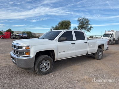 2018 Chevrolet Silverado 2500HD 4x2 Crew Cab Pickup