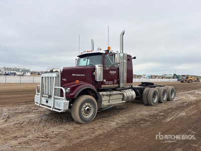2015 Western Star 4900 8x6 4-Achs Sattelzugmaschine mit Schlafkabine