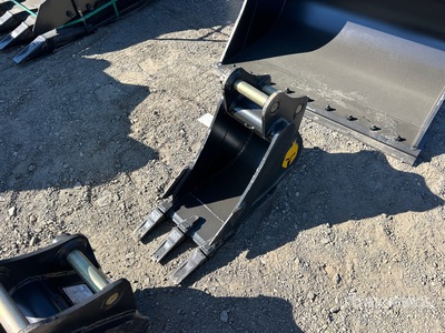 Trojan 35CL 12 in Digging Excavator Bucket - Fits 40mm Cat 303, 303.5, 304, Case, New Holland, Kobelco SK35, Deere/Hitachi 35D/G