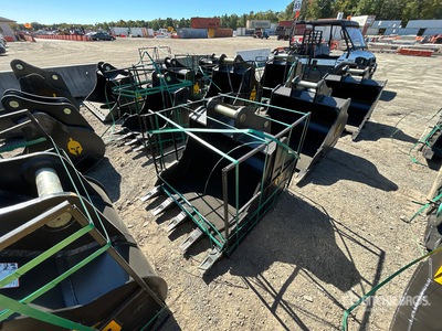 Trojan 120CL 42 in Digging Excavator Bucket - Fits 65mm Cat 311/312/313/314 Kobelco 140, Deere/Hitachi ZX120/135, Case 130/135, Doosan DX140