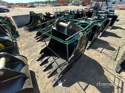 Trojan 200CL 42 in Digging Excavator Bucket - Fits 80mm Cat 320/321/323, Hyundai R210, Komatsu PC200/220, Deere 160/200/225, Kobelco SK210, Case 210/225, Doosan DX225