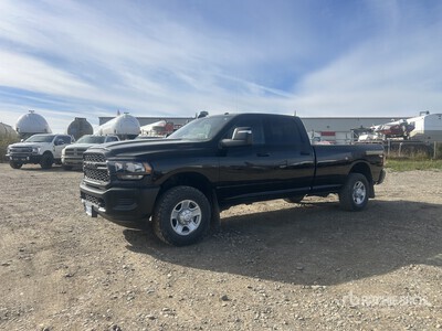 2023 Ram 2500 Tradesman 4x4 Crew Cab Pickup
